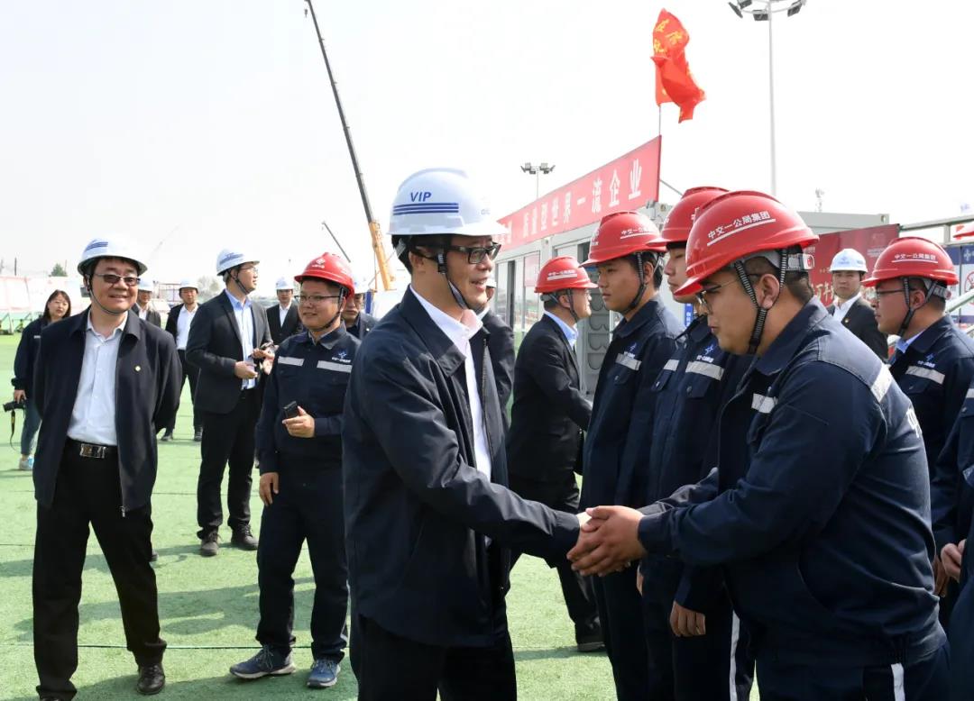 1619570955402942.jpg 1619570955402942.jpg